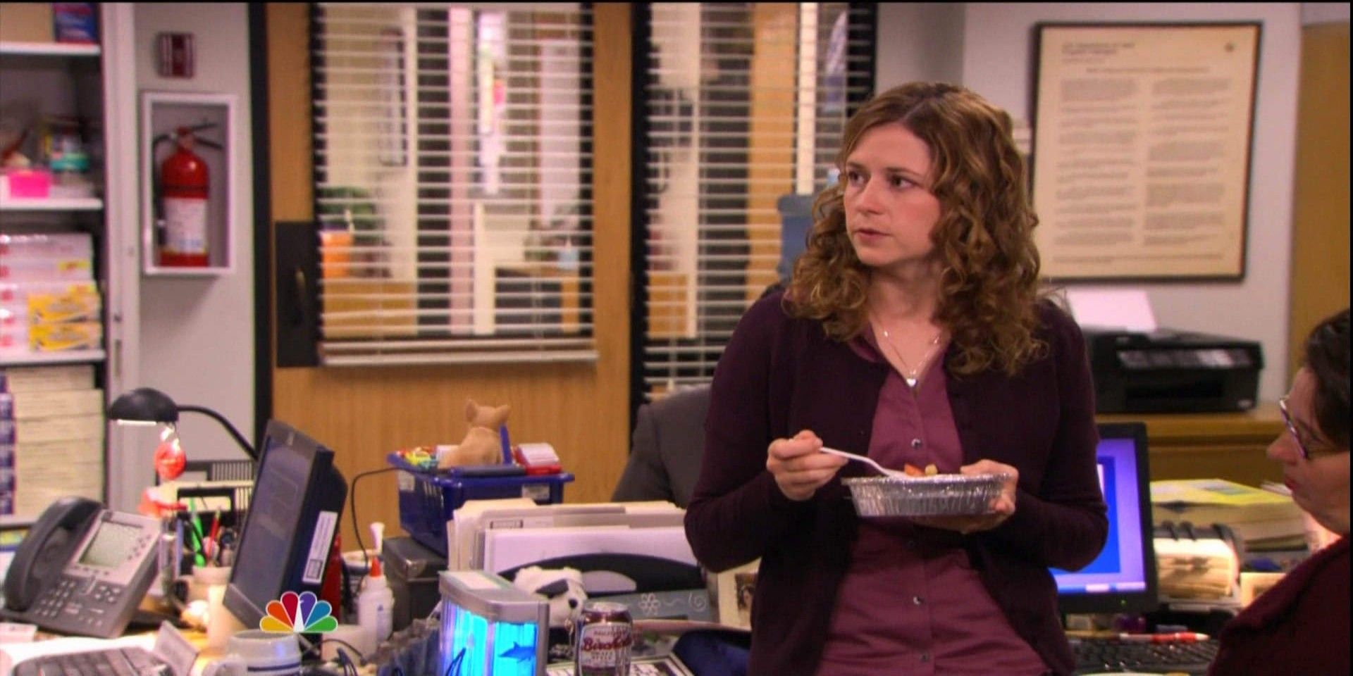 The Office 10 Times Fans Hated Pam Beesly