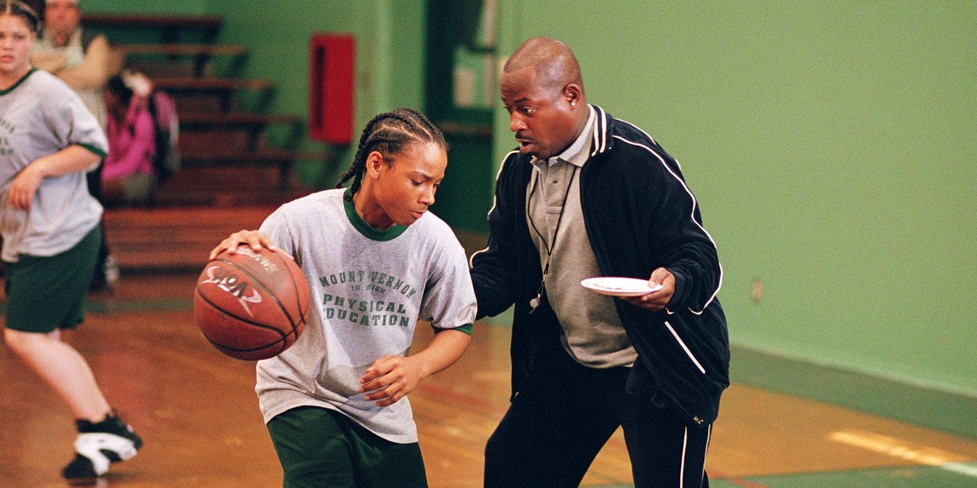 Martin Lawrence plays defense on a kid in Rebound