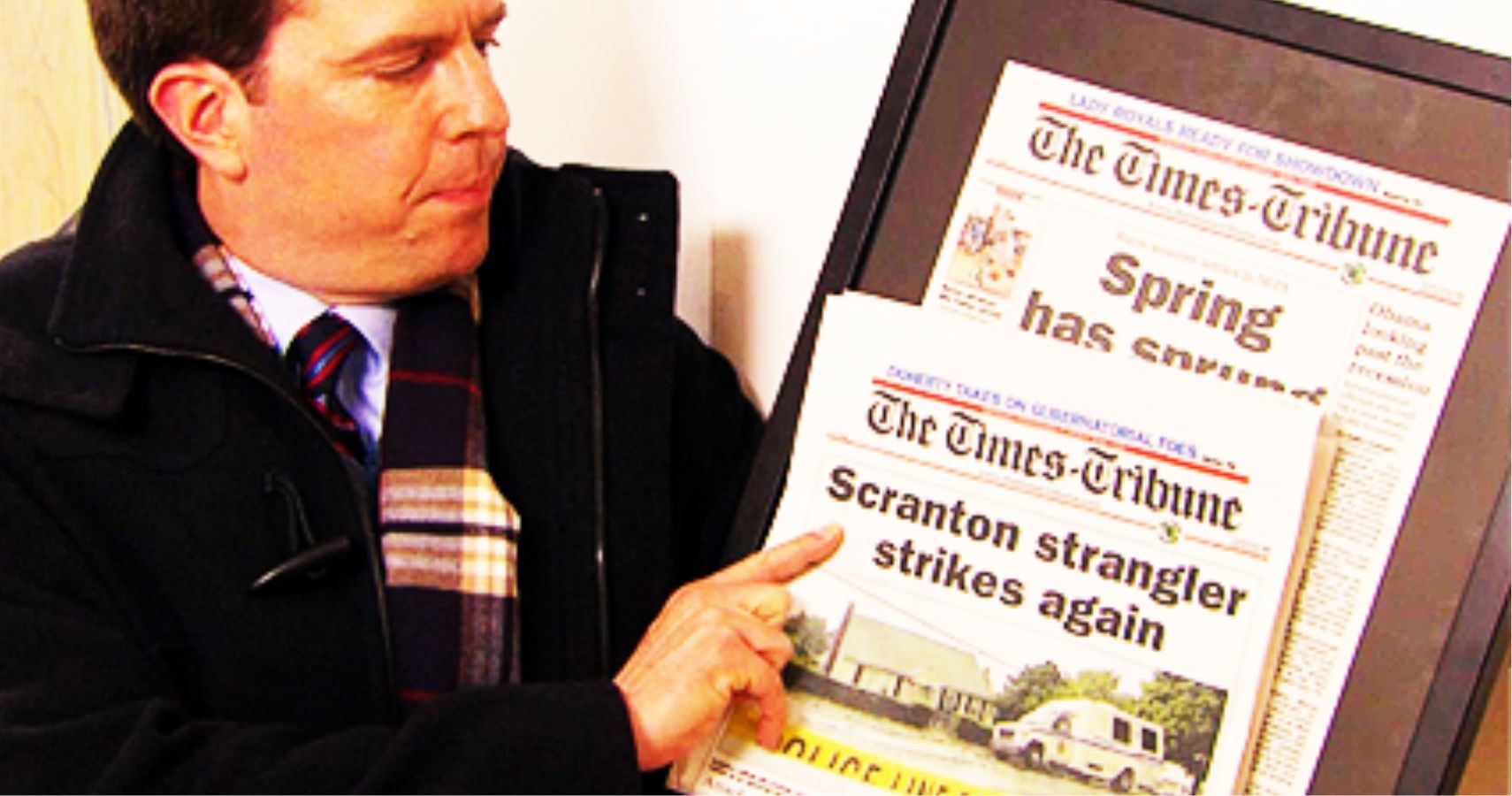 The Office Star Says Toby Flenderson Didn't Have the Cojones to Be the  Scranton Strangler