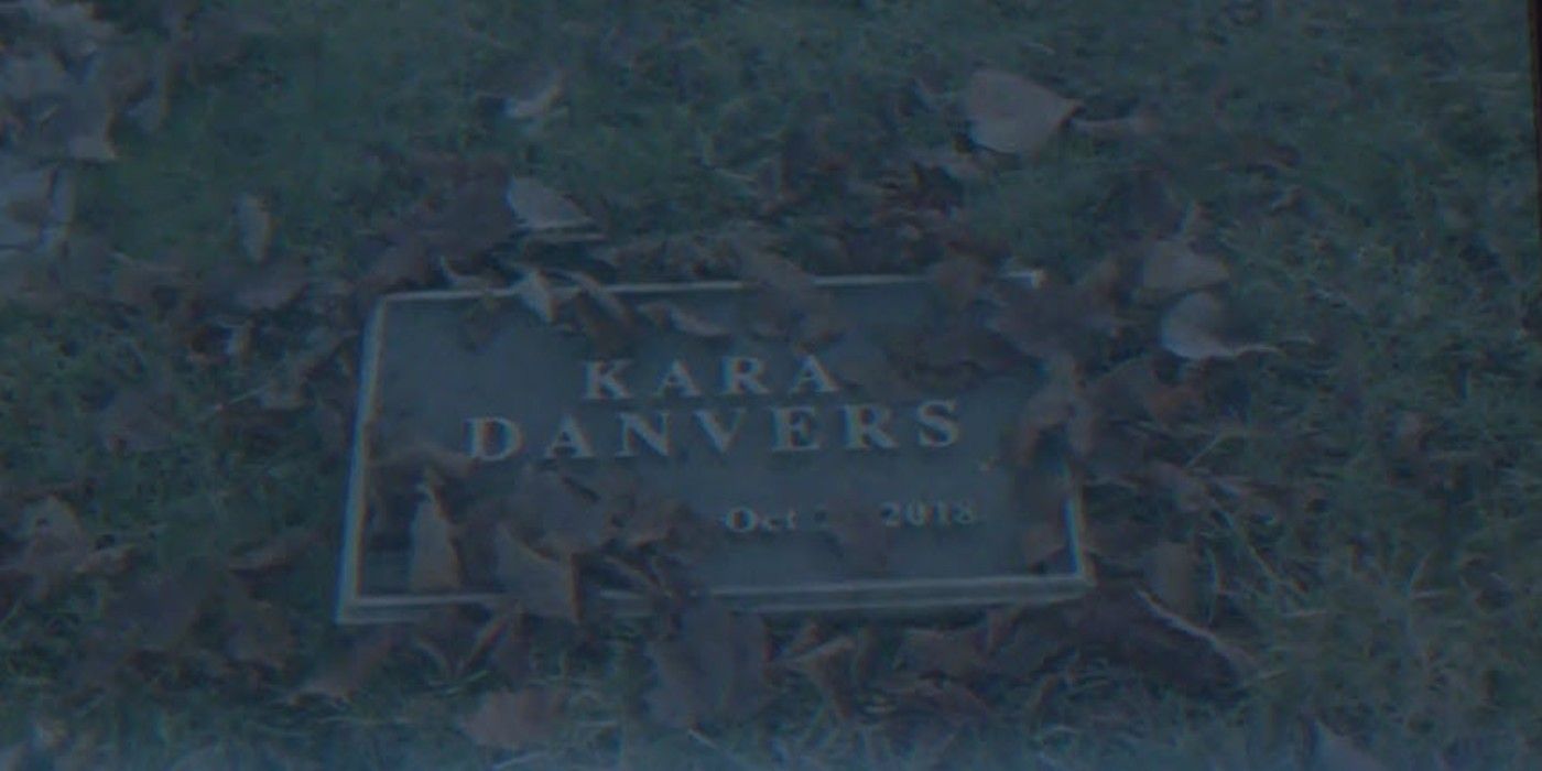 Supergirl Kara Danvers' Tombstone in It's A Super Life