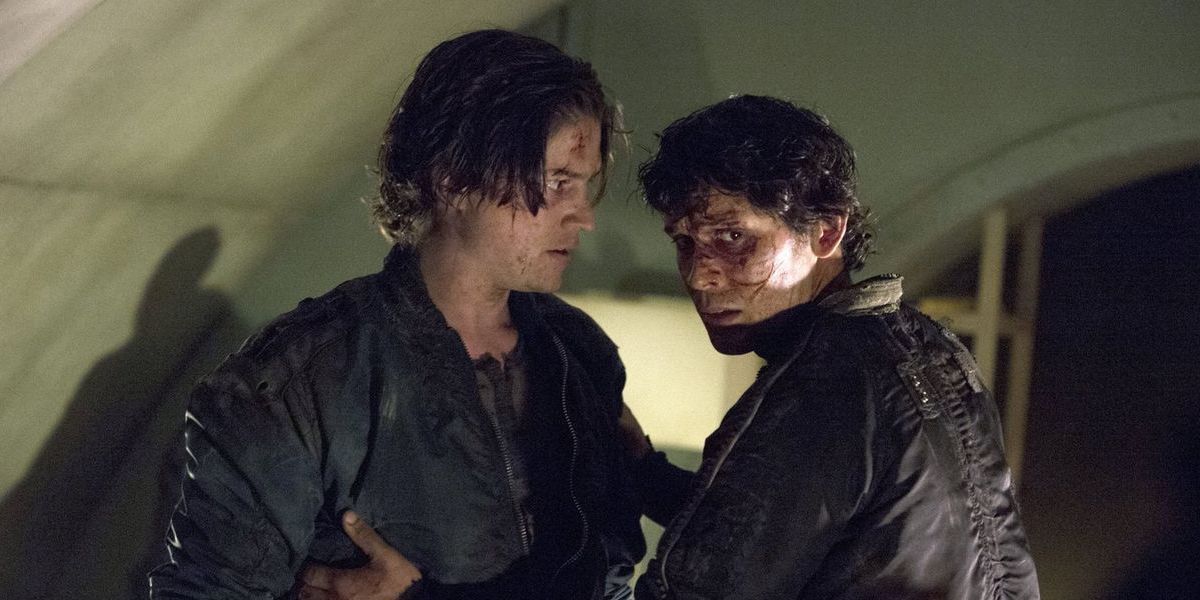 Finn and Bellamy in The 100.
