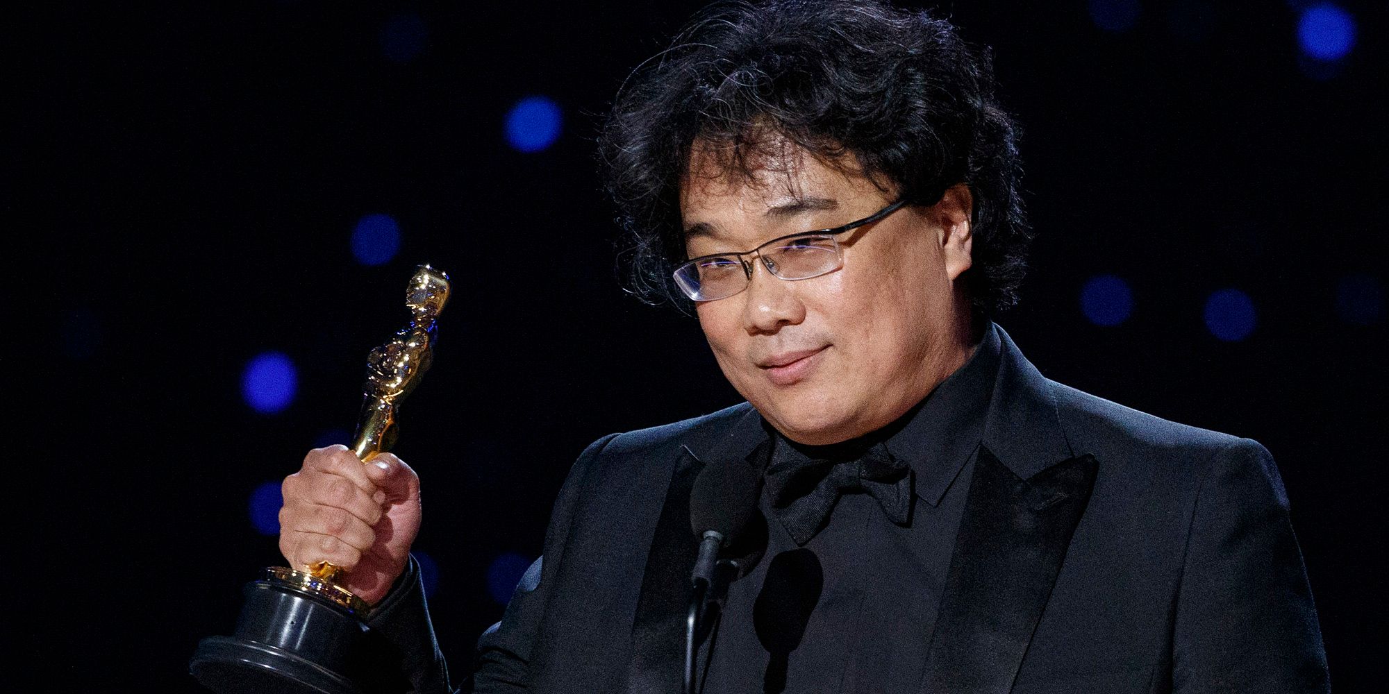 Bong Joon-ho accepting the Best Director Oscar for Parasite
