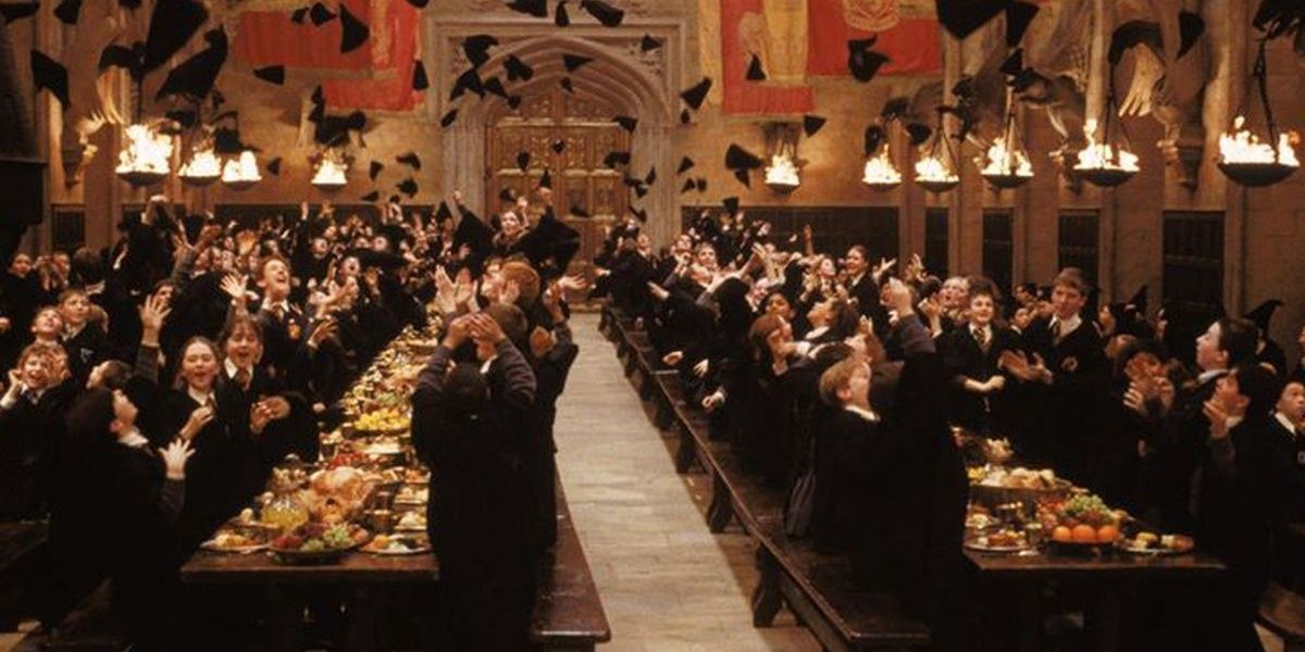 Sabrina: 5 Reasons We’d Rather Study At Hogwarts (& 5 Why We’d Rather Study At The Academy of Unseen Arts)