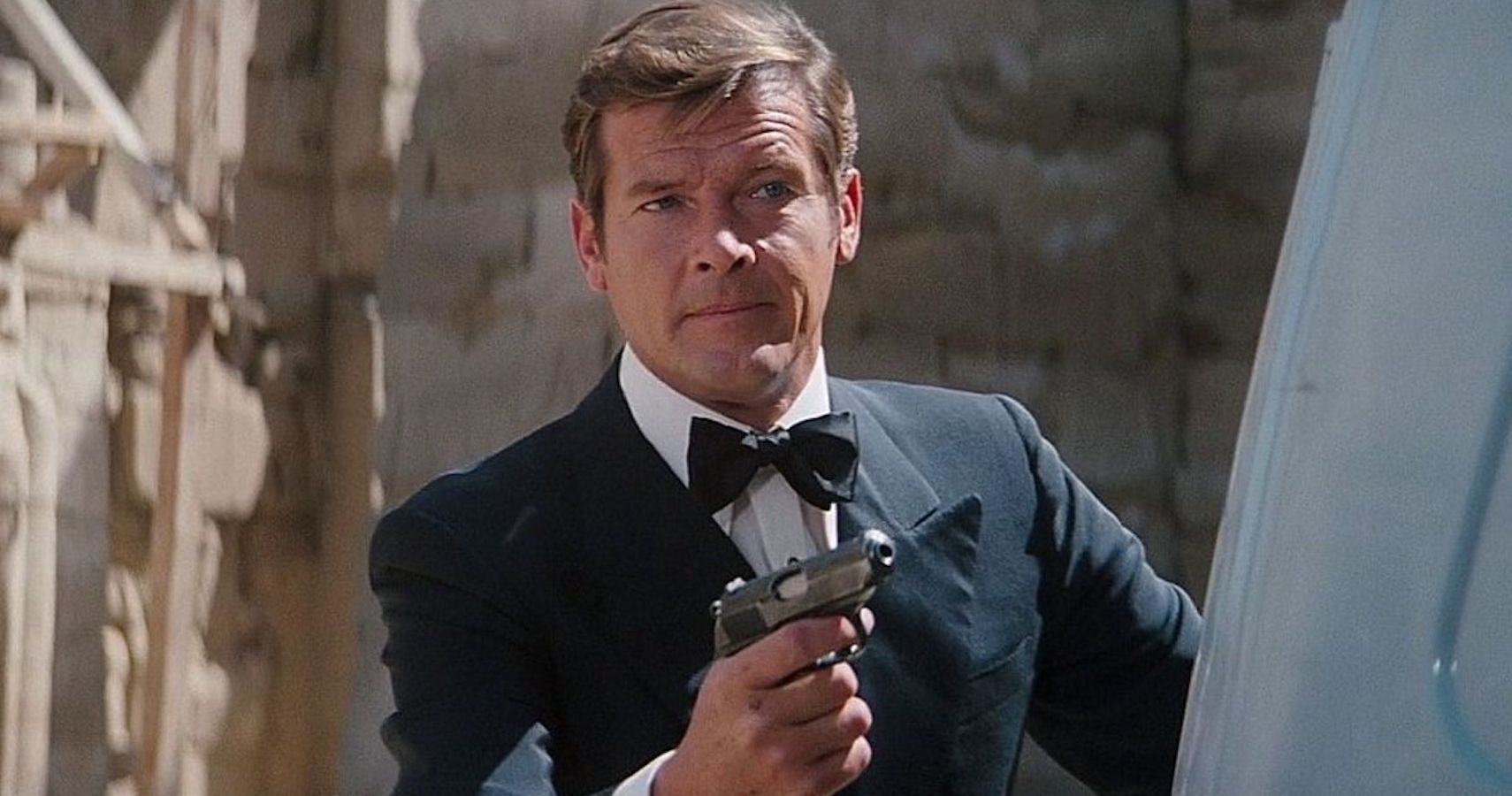 roger moore spy who loved me