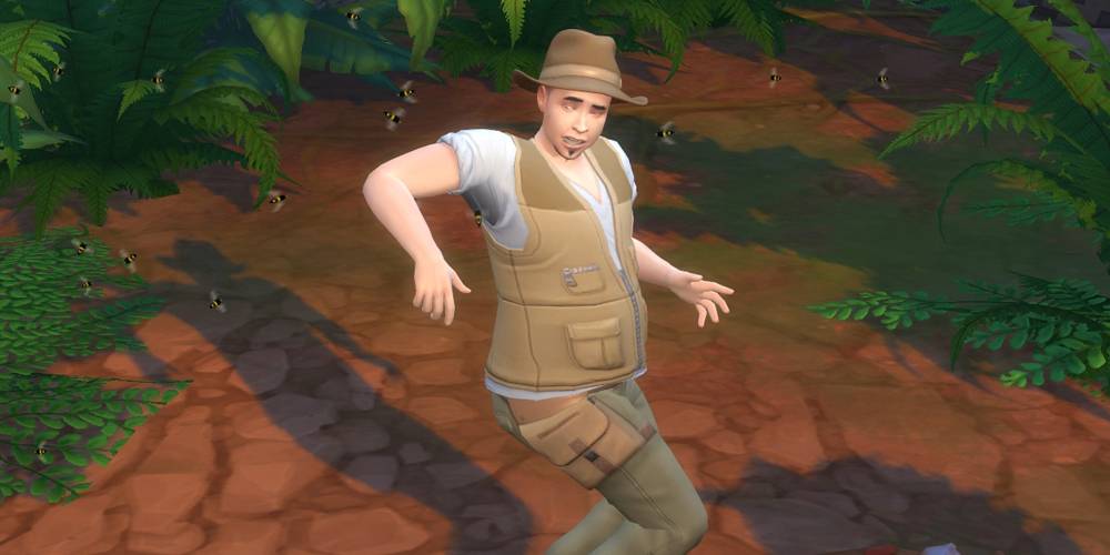 Um sim lutando contra um enxame de insetos no The Sims 4.