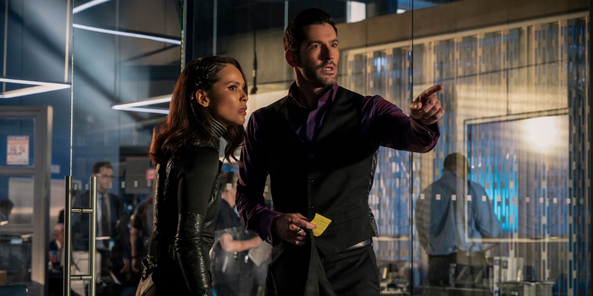 Mazikeen and Lucifer at police precinct in &quot;spoiler Alert&quot; season five of Lucifer