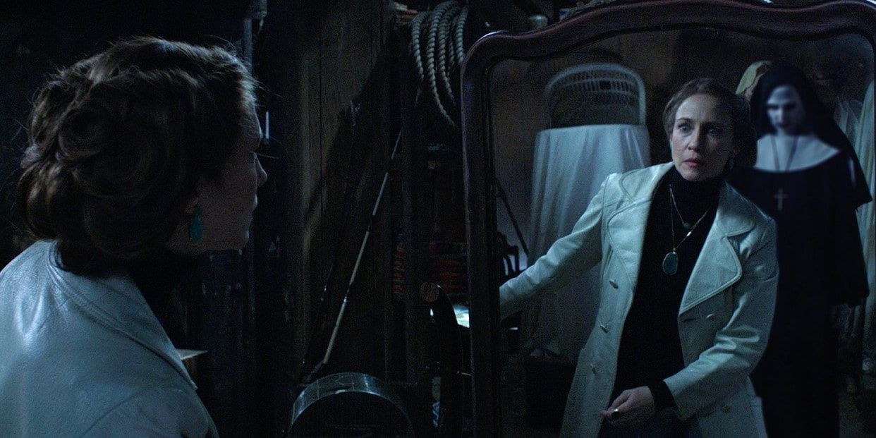 1conjuring2 Cropped