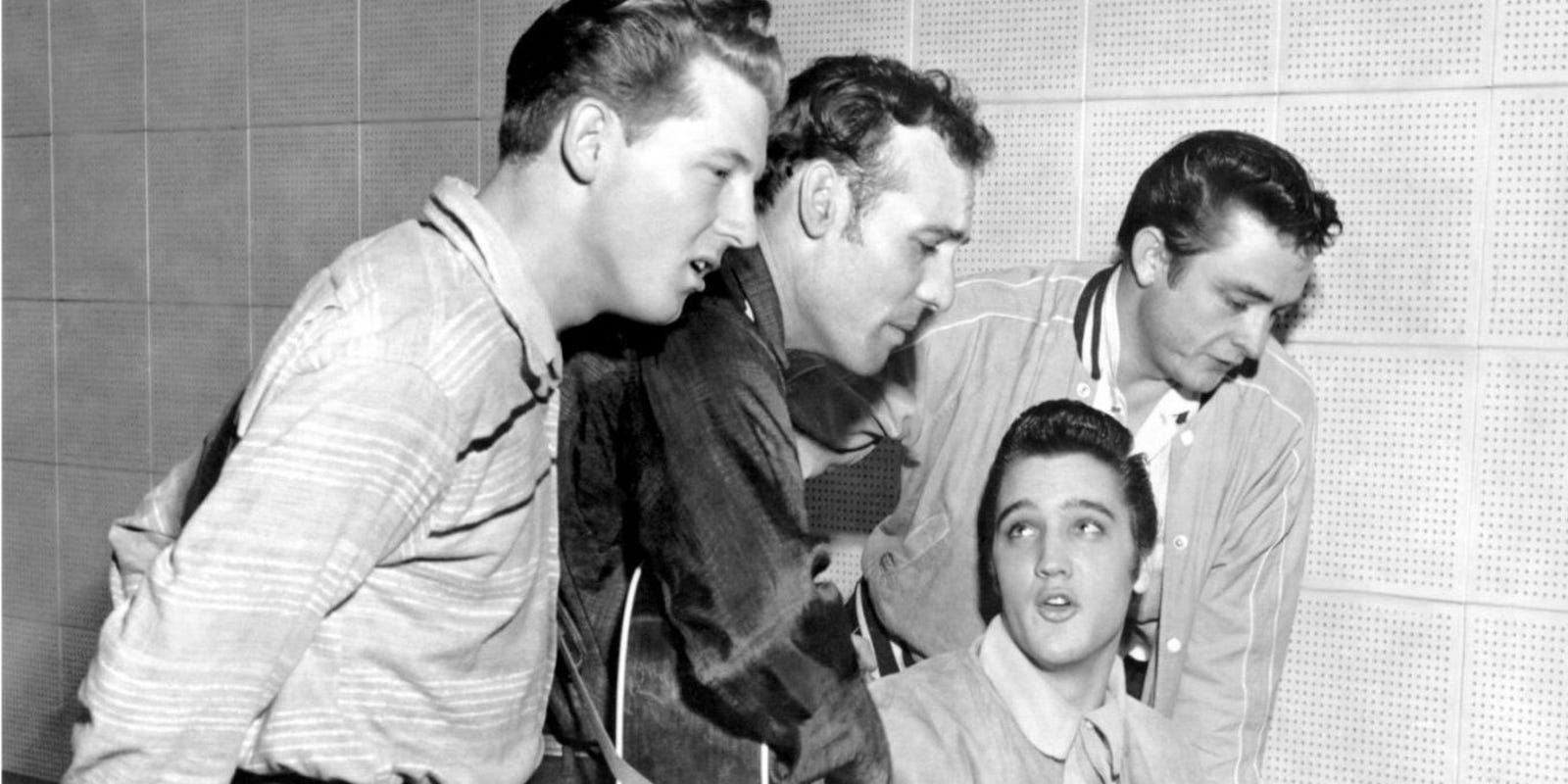 Elvis, Johnny Cash, and others singing together