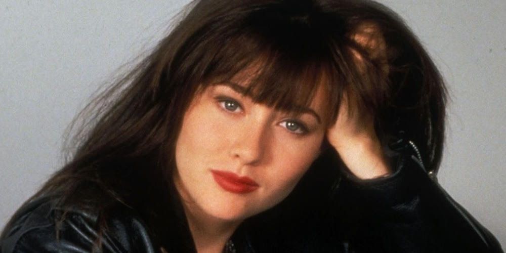 Beverly Hills 90210: Kelly vs Brenda - Which Character Is The Best?