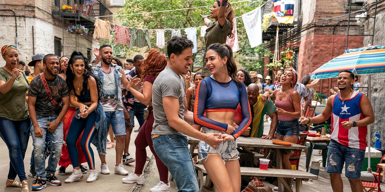 Usnavi and Vanessa dancing druing In the Heights.