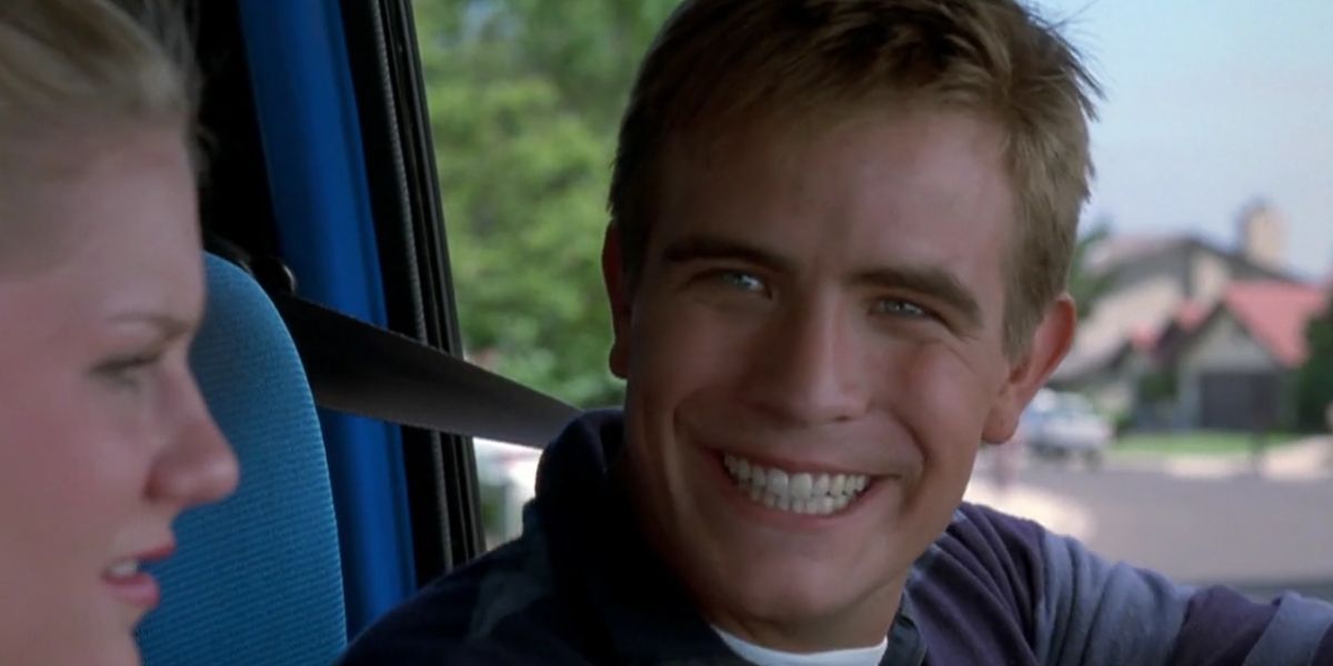 Aaron smiling in Bring It On