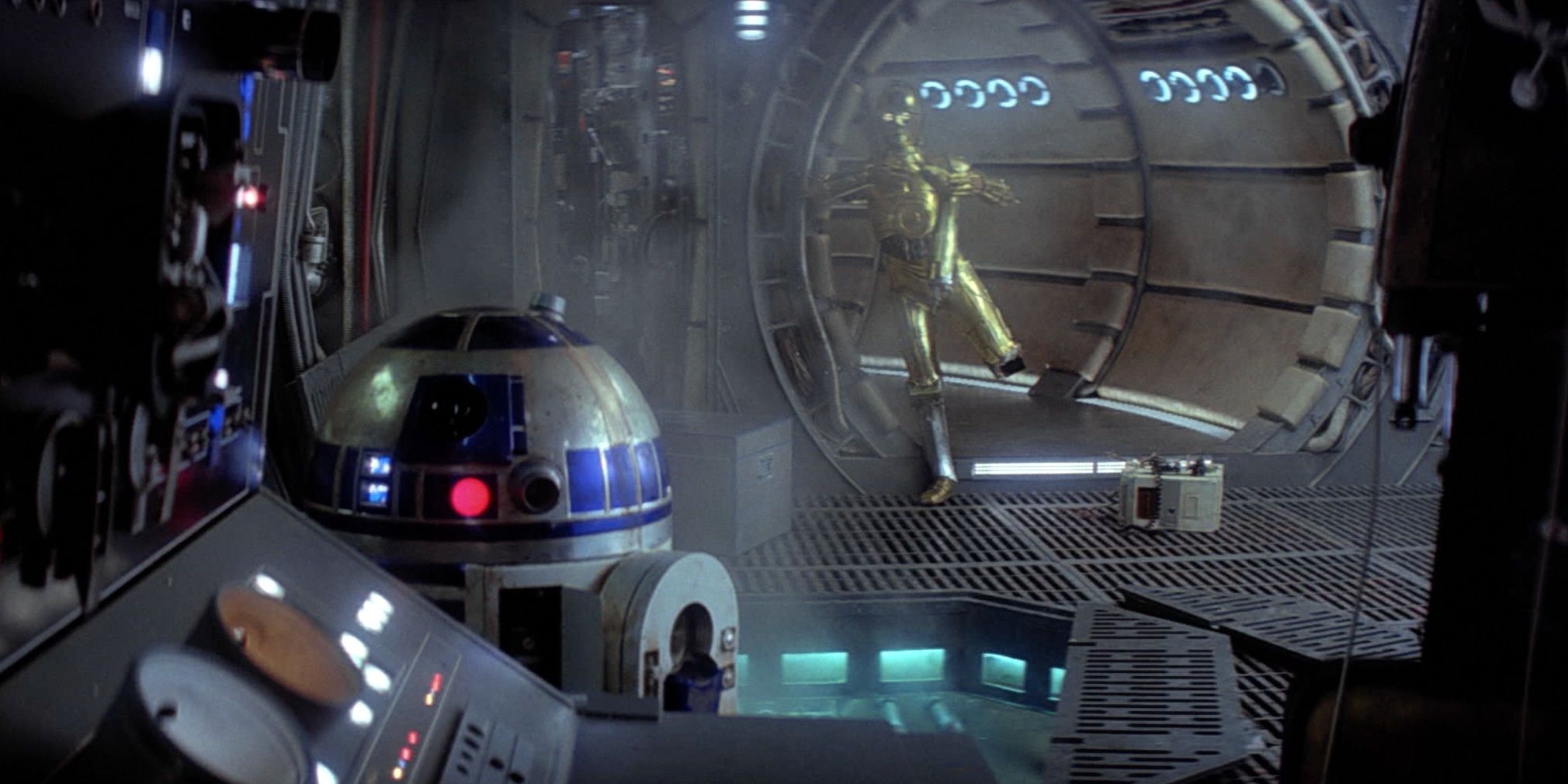 Star Wars: R2-D2 & C-3PO's 10 Best Scenes, Ranked