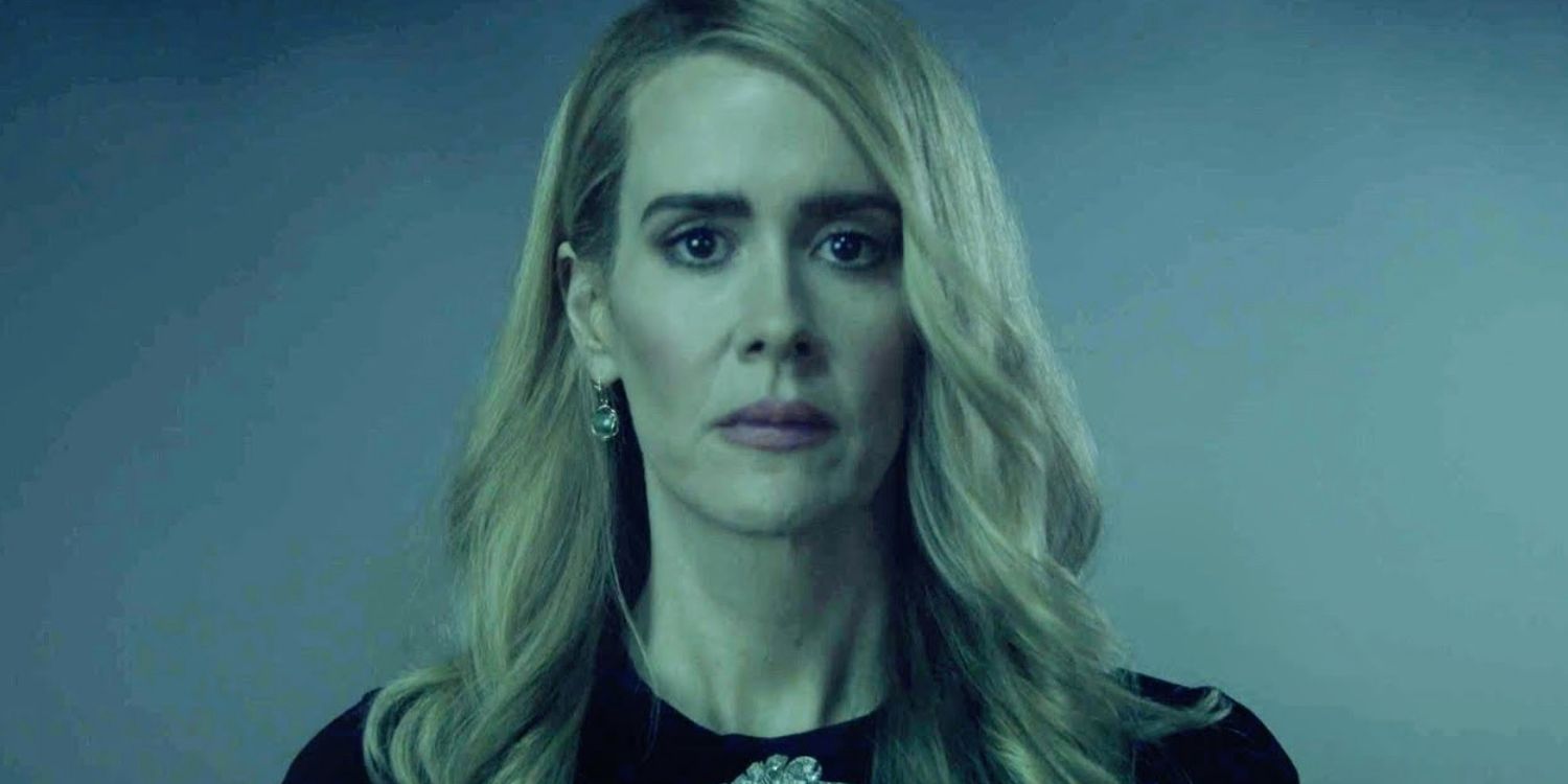 Cordelia Foxx coming through the fog In American Horror Story Coven