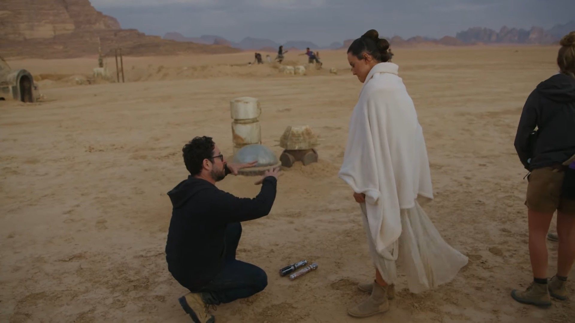 Daisy Ridley JJ Abrams The Rise of Skywalker BTS