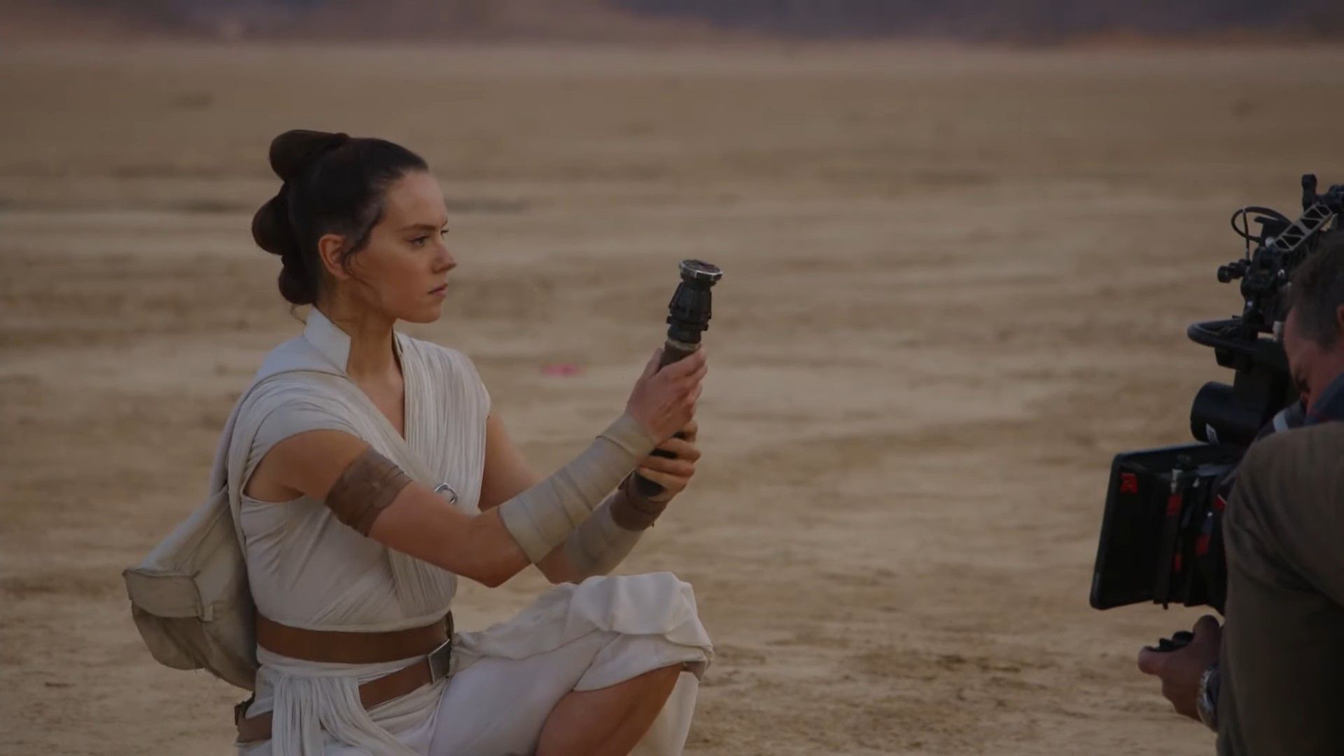 Star Wars Images Show Daisy Ridley Filming Rey Skywalker Ending Scene