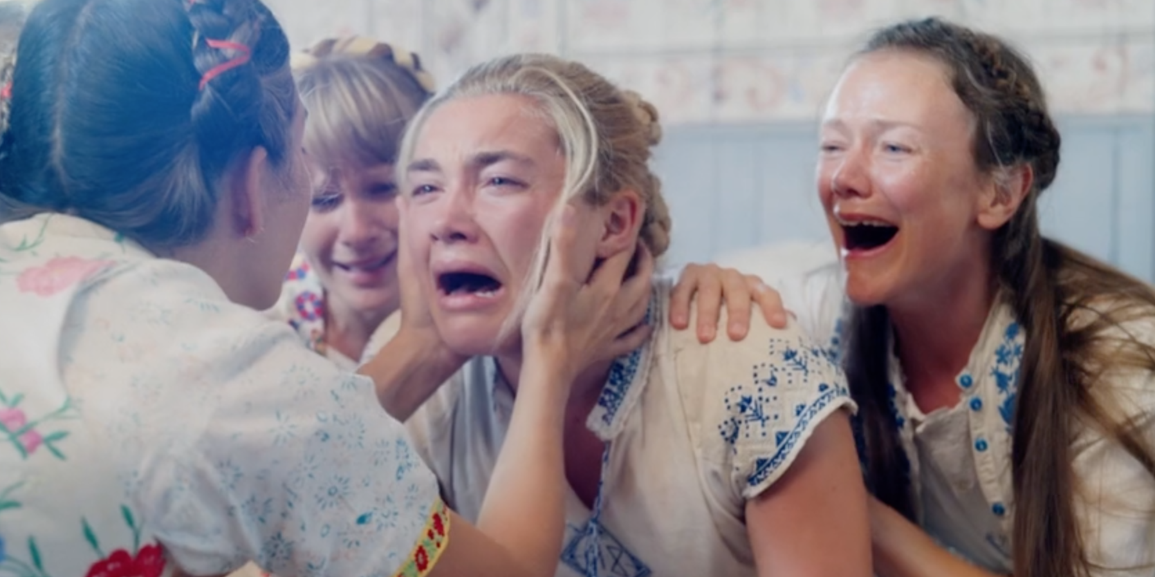 Scary scene of Dani crying with other commune women in Midsommar