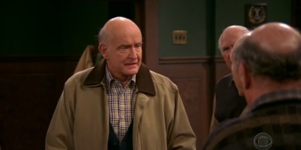 Frank Barone defends Debra at the lodge in Everybody Loves Raymond