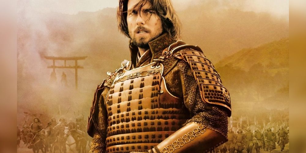 Tom Cruise in front of a battlefield in The Last Samurai