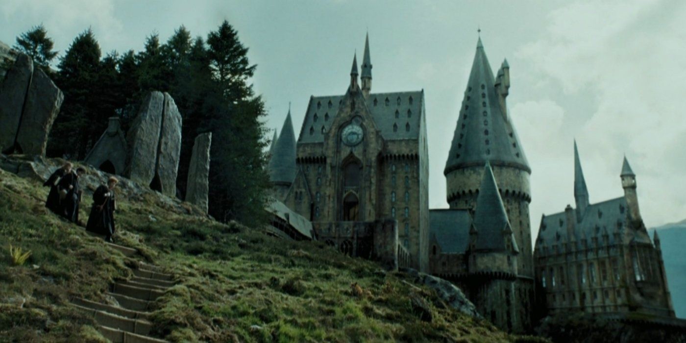 Hogwarts catle and grounds in Harry Potter and the Prisoner of Azkaban