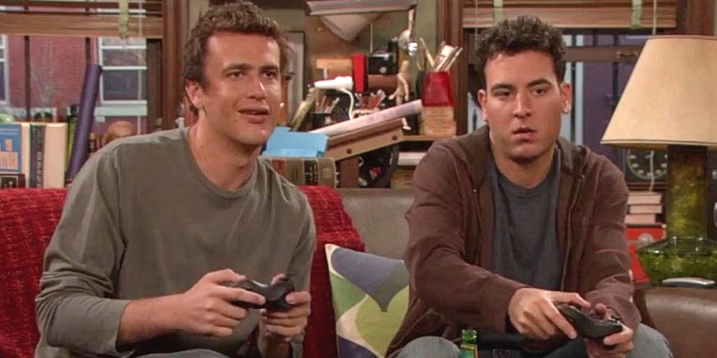 Ted and Marshall playing video game