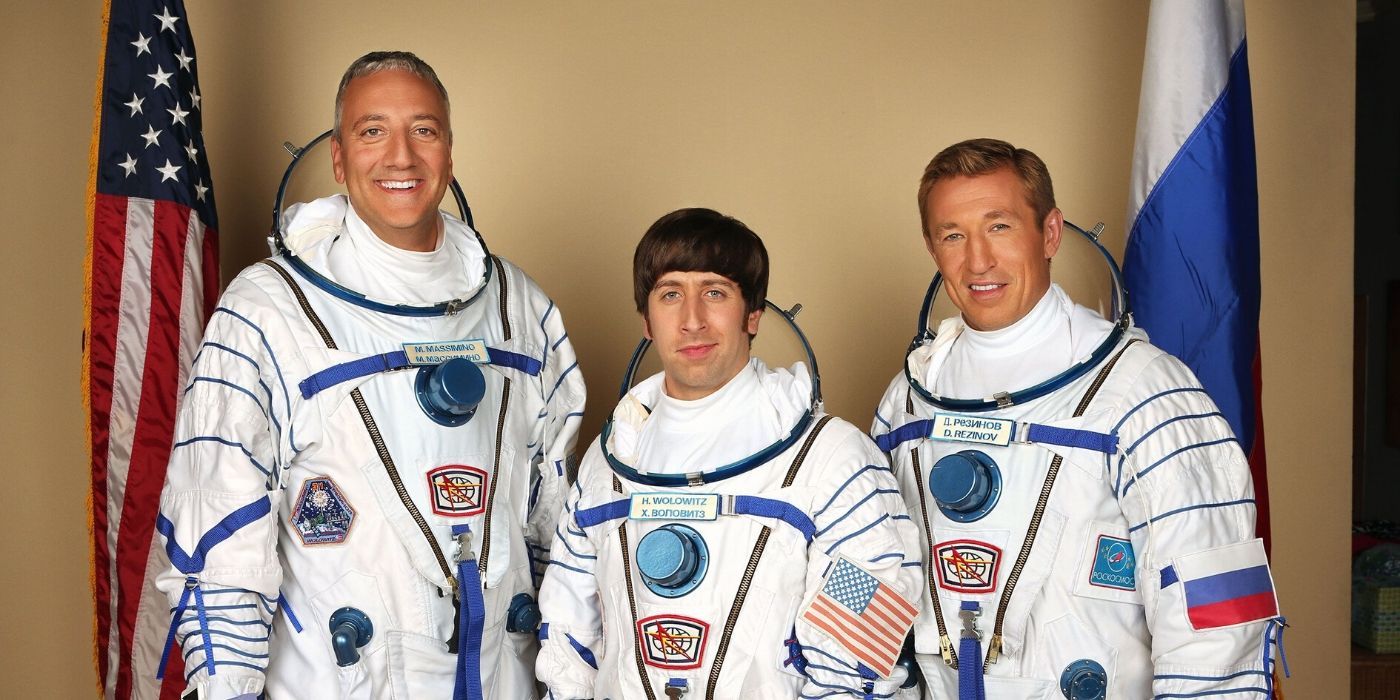 Howard posing with his fellow astronauts on TBBT