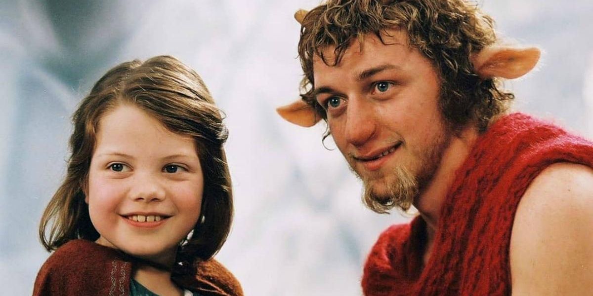 Lucy and Mr Tumnus in Narnia both smiling