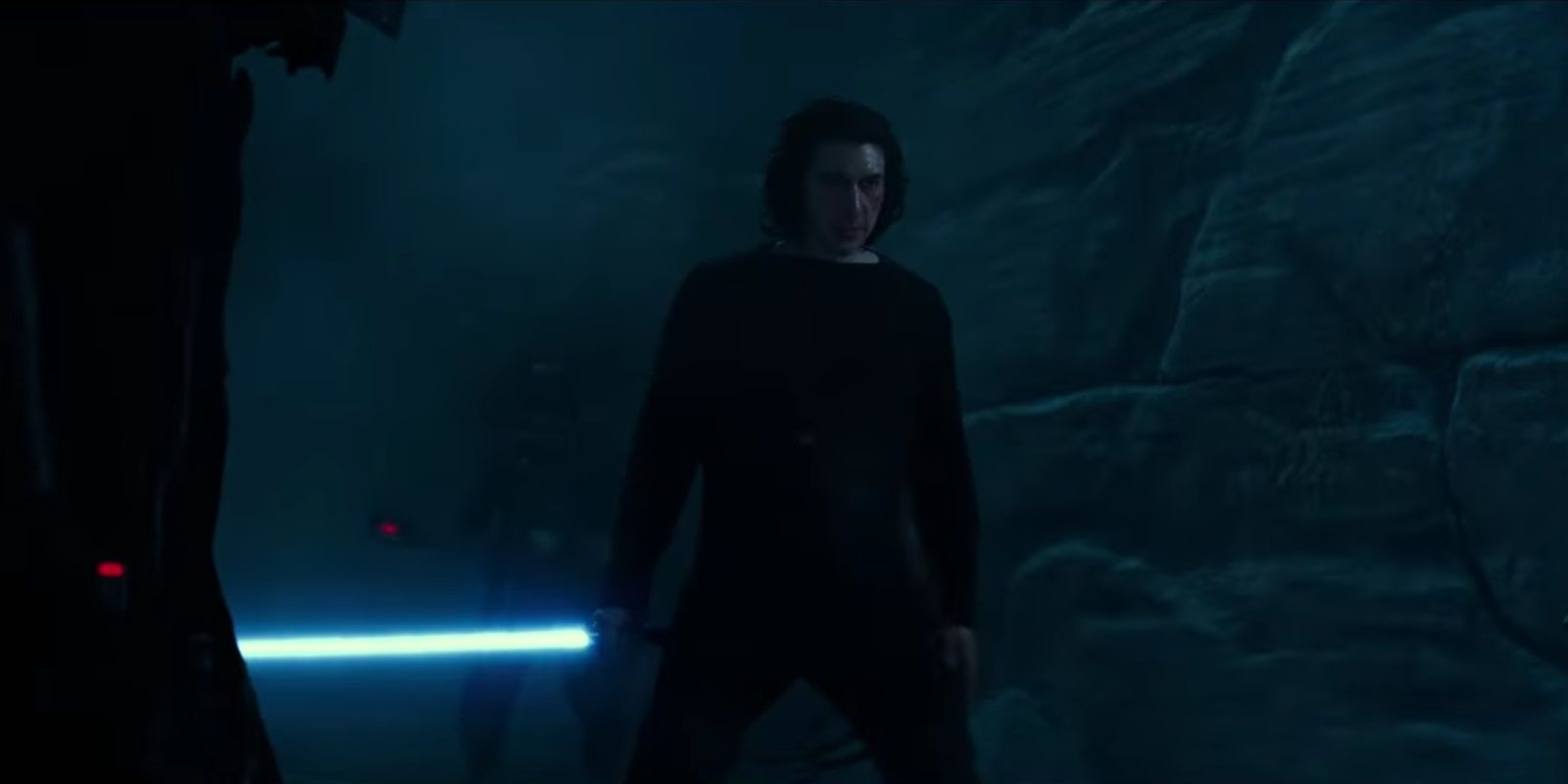 Kylo Ren/Ben Solo battles the Knights of Ren in Star Wars: The Rise of Skywalker