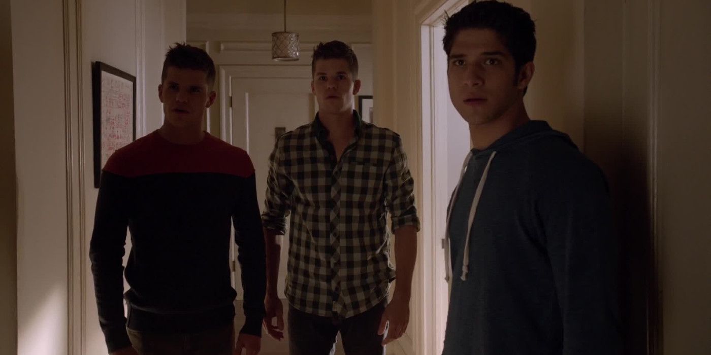 Max and Charlie Carver as Aiden and Ethan Tyler Posey as Scott McCall Teen Wolf