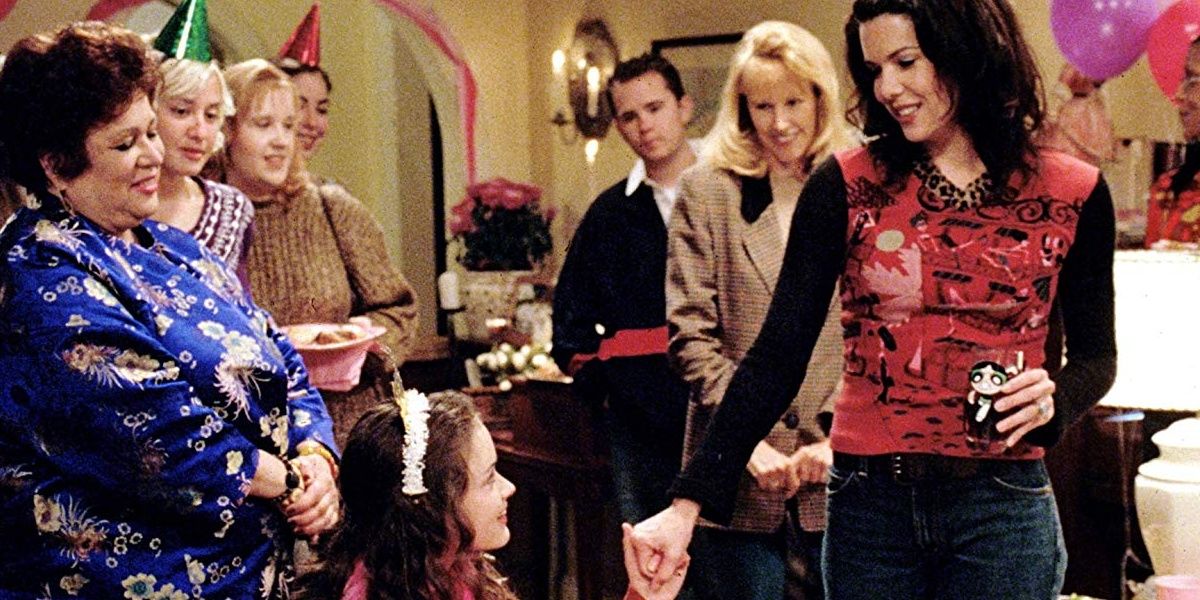 Rory at her Stars Hollow Birthday party with friends and family