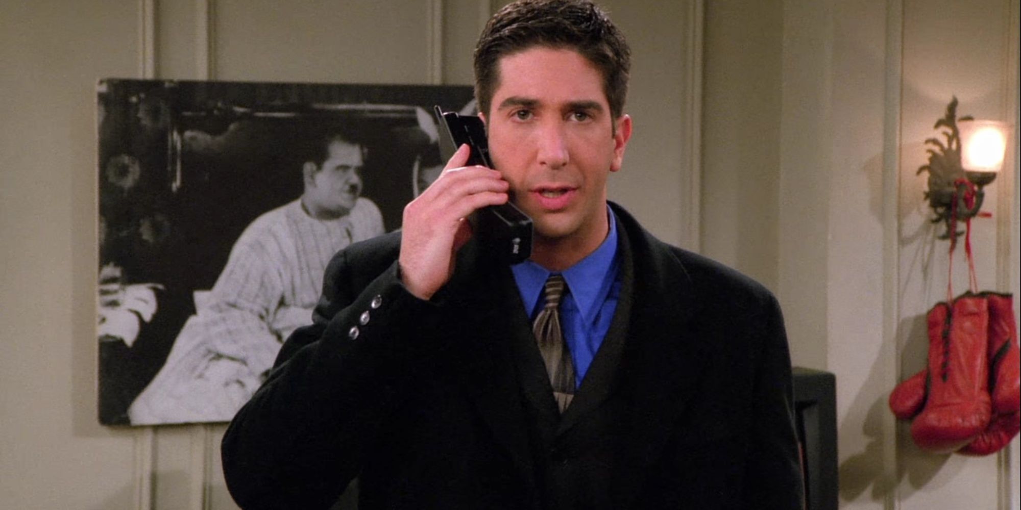 Ross on the phone in Friends