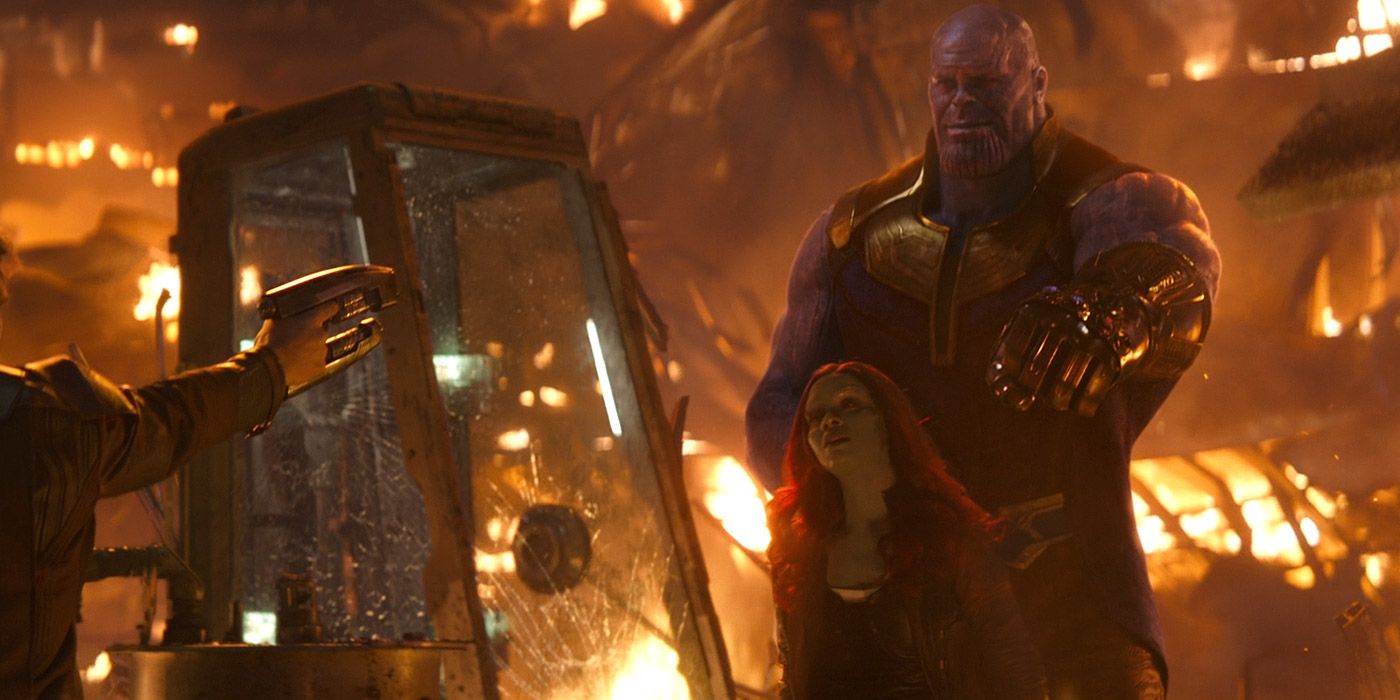 Thanos capturing Gamora in Avengers: Infinity War