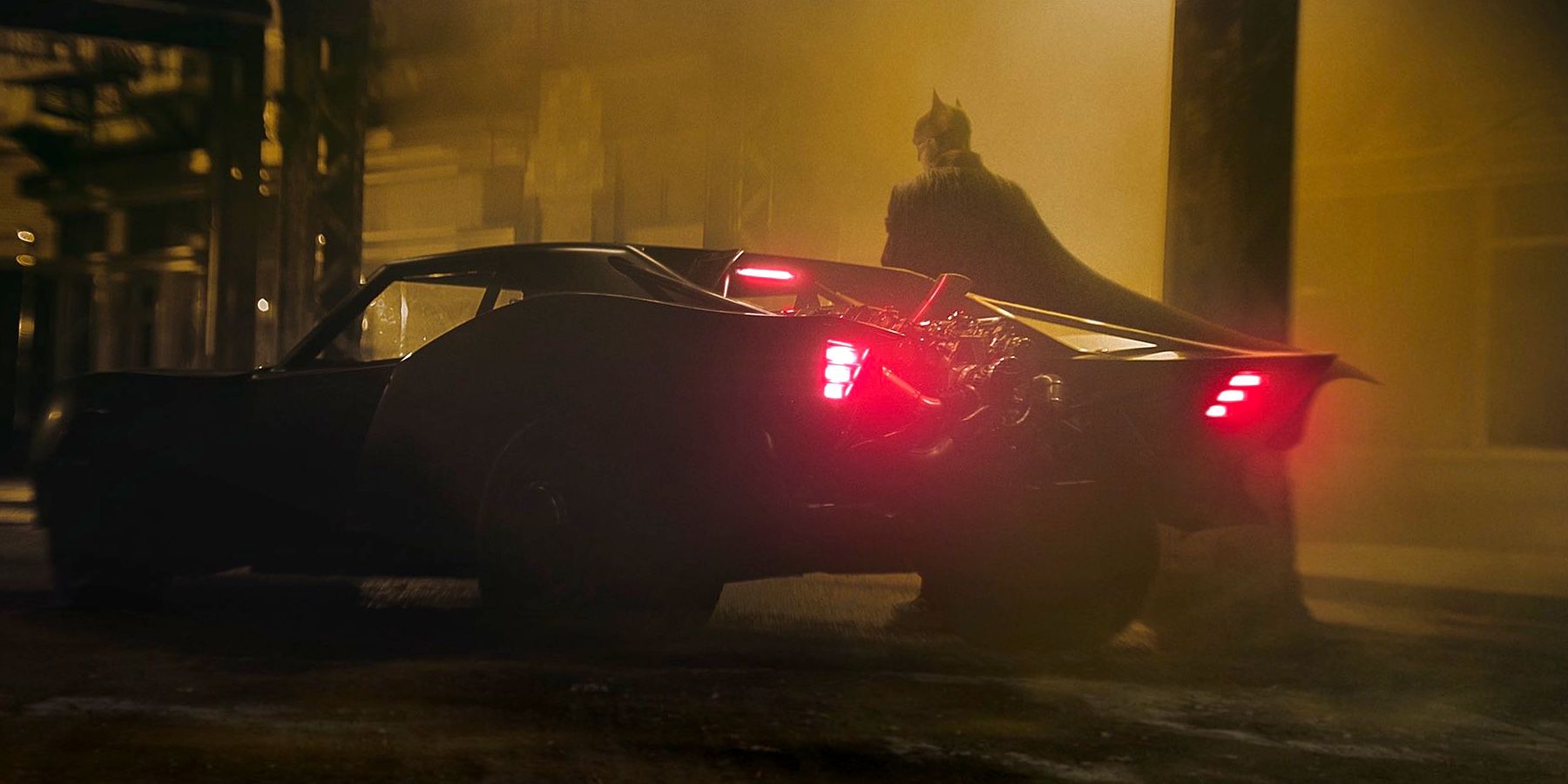 The Batman Director Reveals First Look At Robert Pattinson's Batmobile