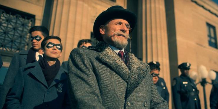 Umbrella Academy Everything We Know About Reginald Hargreeves Origins