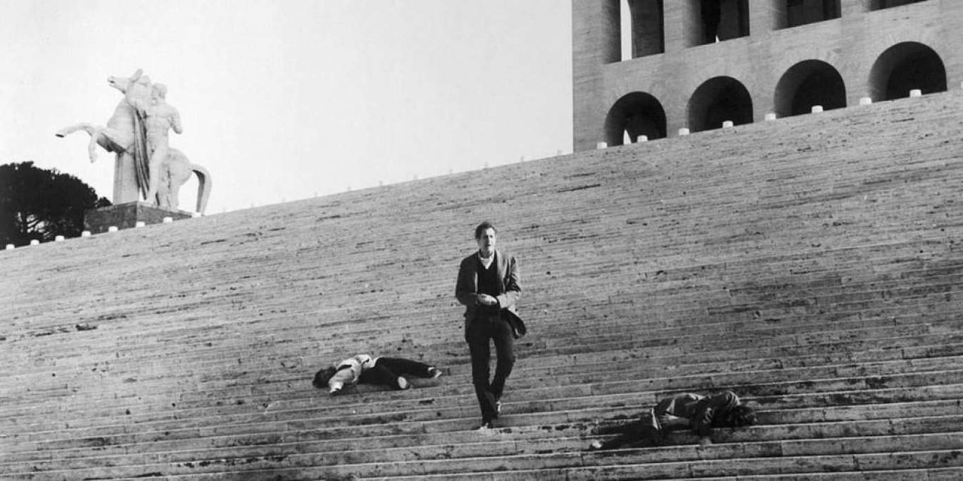 Vincent Price on huge steps with bodies in The Last Man On Earth 
