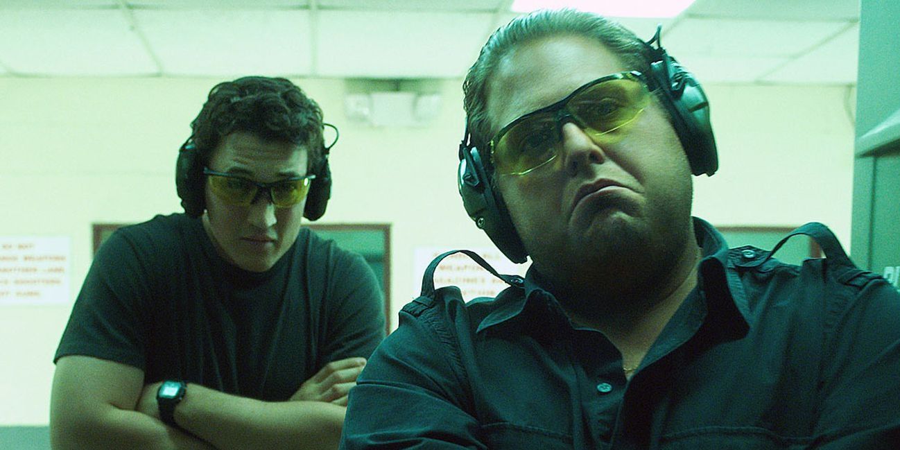 Efraim and David practice shooting guns in War Dogs