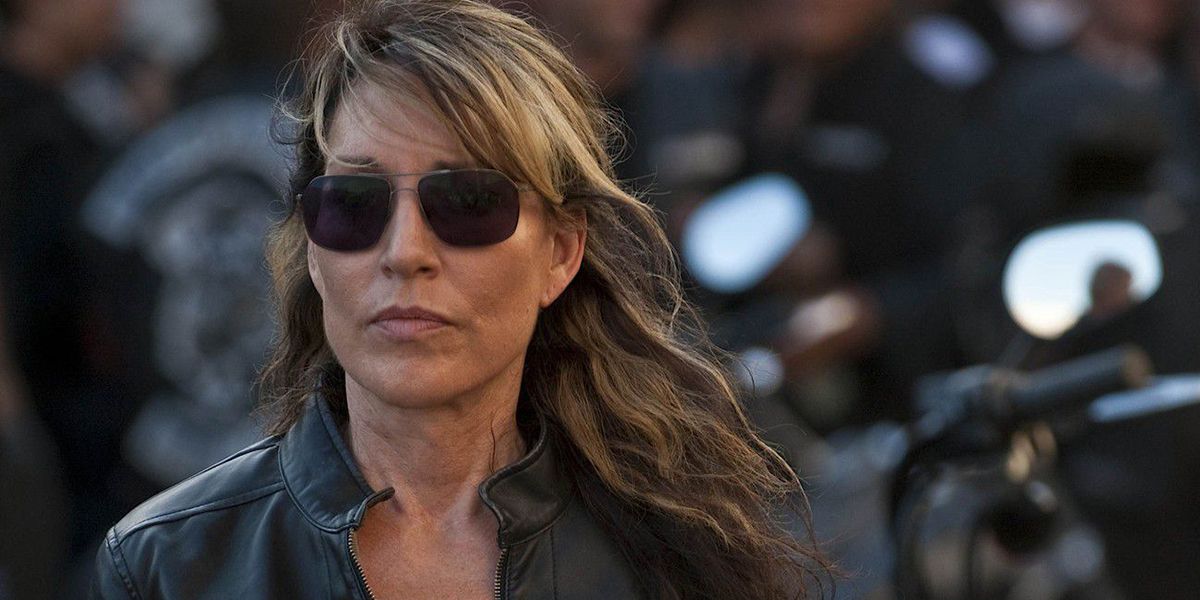 Gemma arrives at the SAMBEL clubhouse in Sons Of Anarchy
