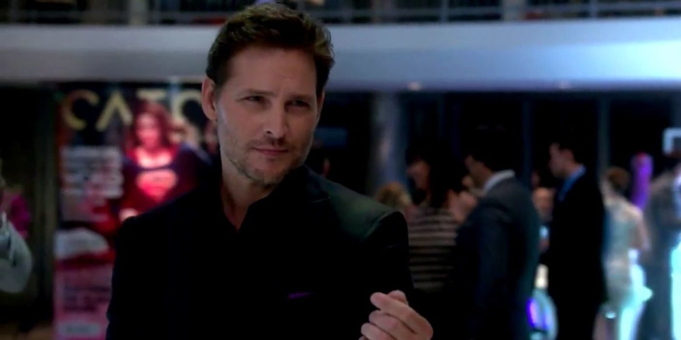 Peter Facinelli plays Maxwell Lord on Supergirl
