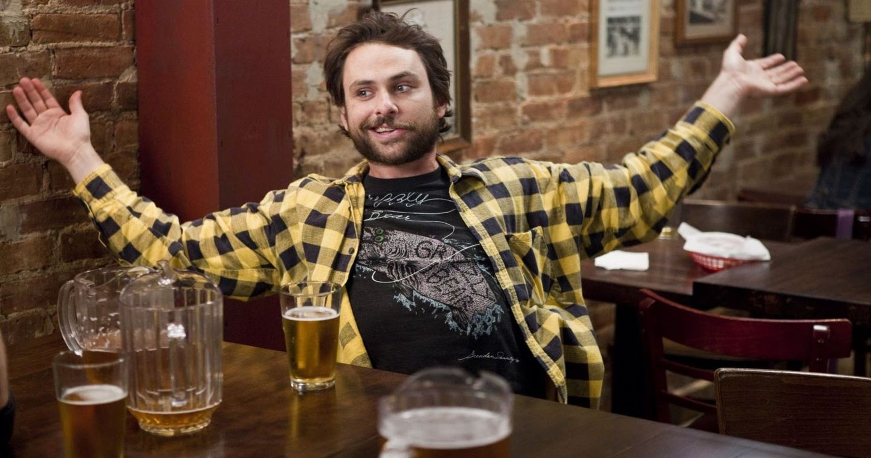 Ordering beer [It's Always Sunny in Philadelphia] : r/TelevisionQuotes