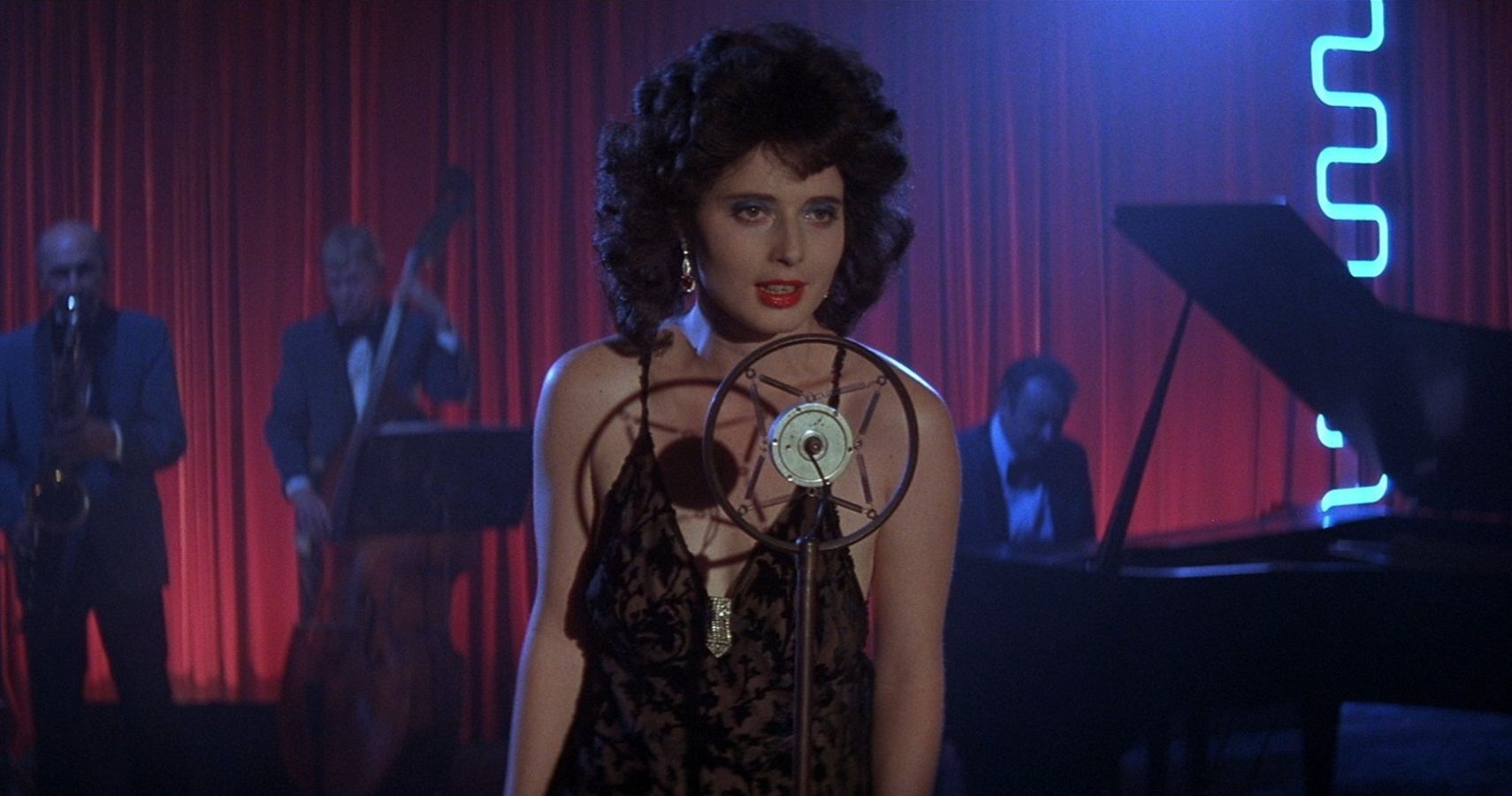 Blue Velvet: 10 Best Quotes From The David Lynch Classic