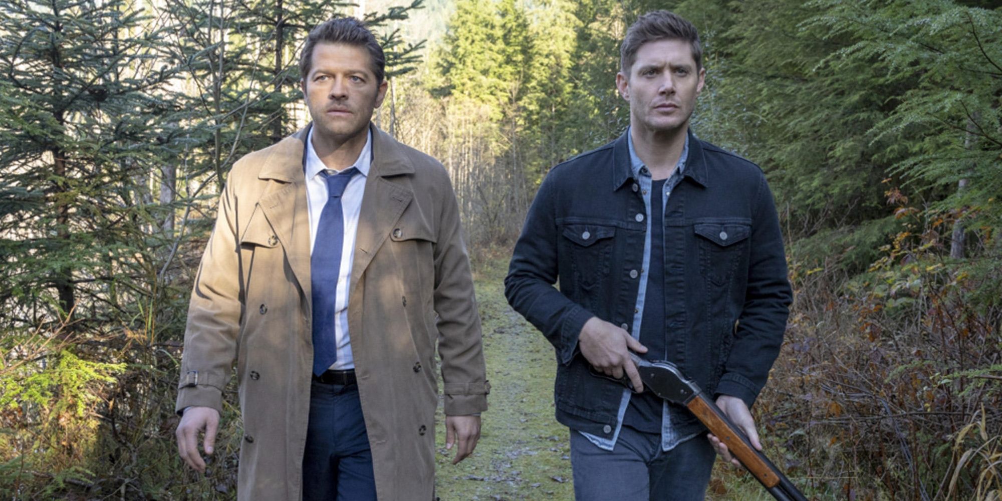Dean hunting with Castiel Superntuarl