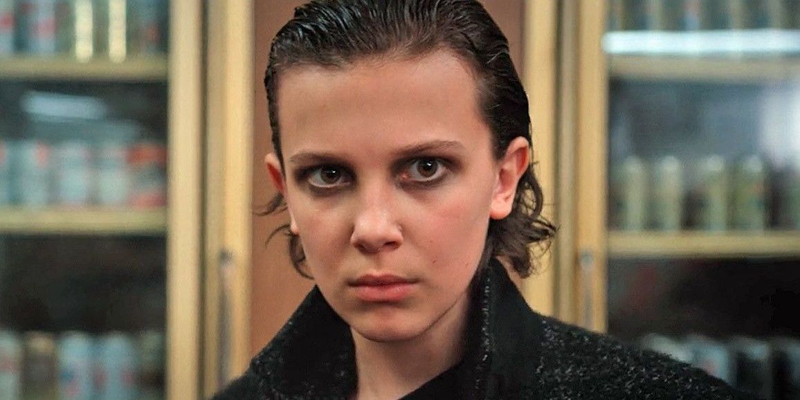 Eleven in her punk look in Stranger Things