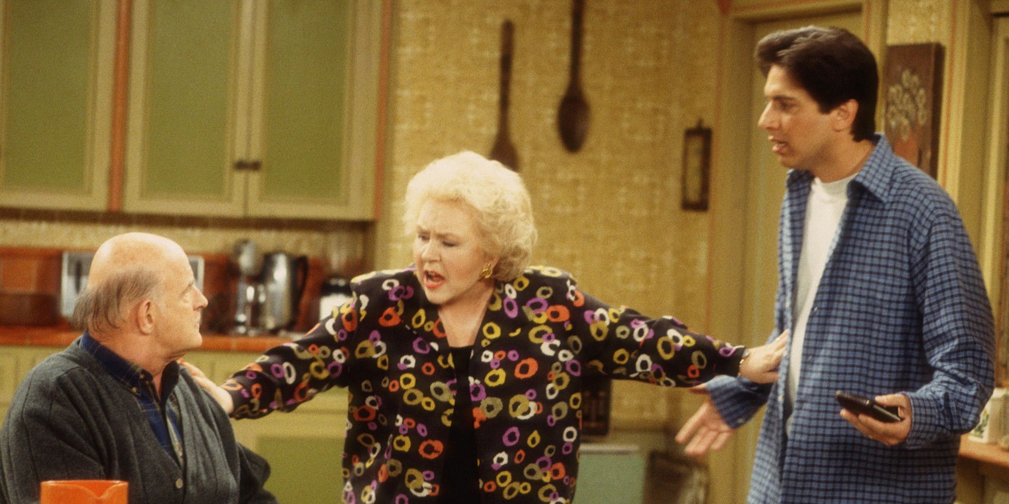 Everybody Loves Raymond: 10 Behind The Scenes Facts Every Fan Should Know