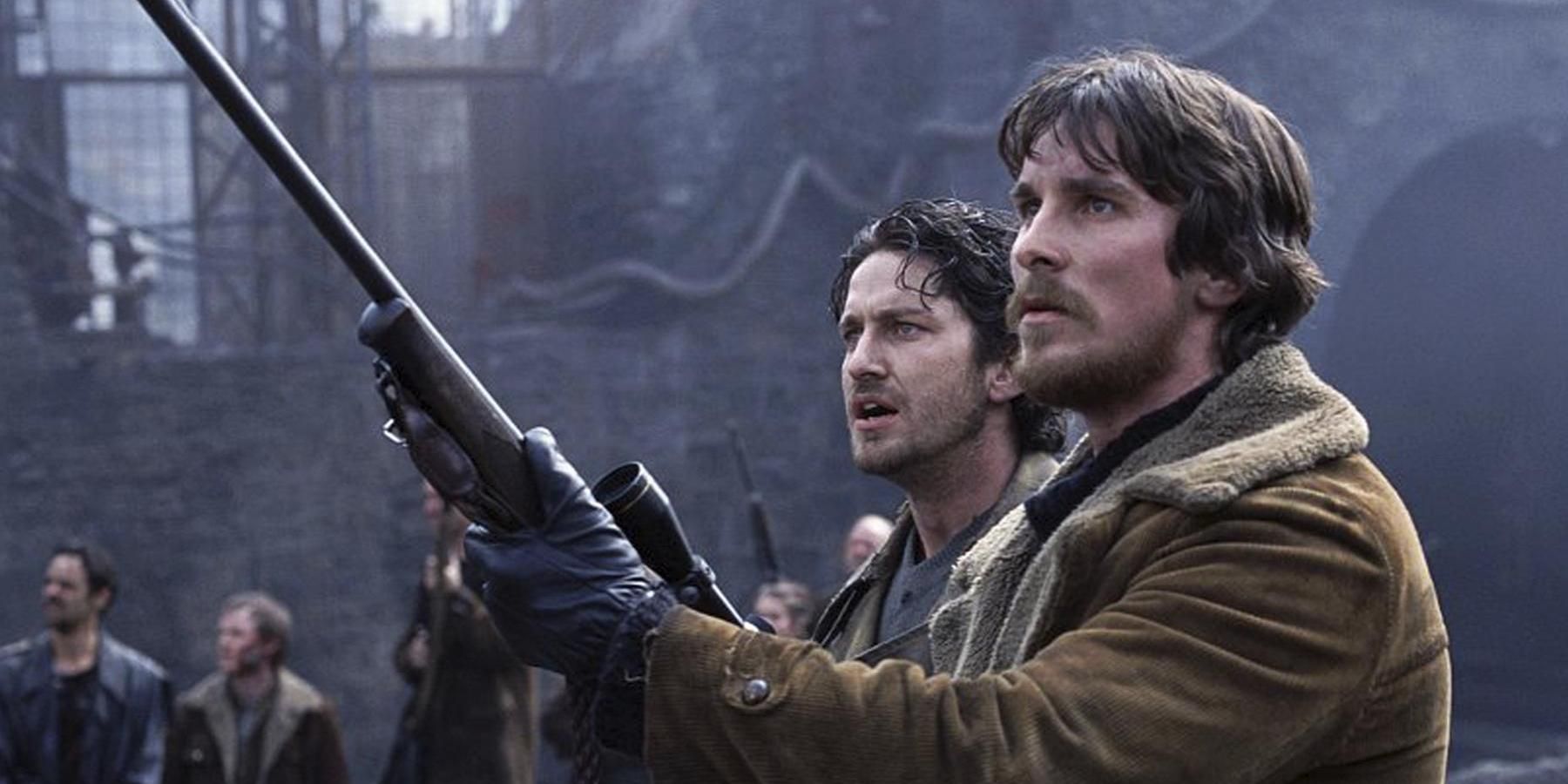 Gerard Butler and Christian Bale in Reign of Fire