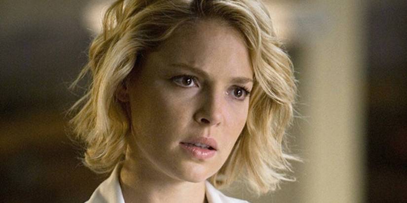A close up of Izzie Stevens in Grey's Anatomy