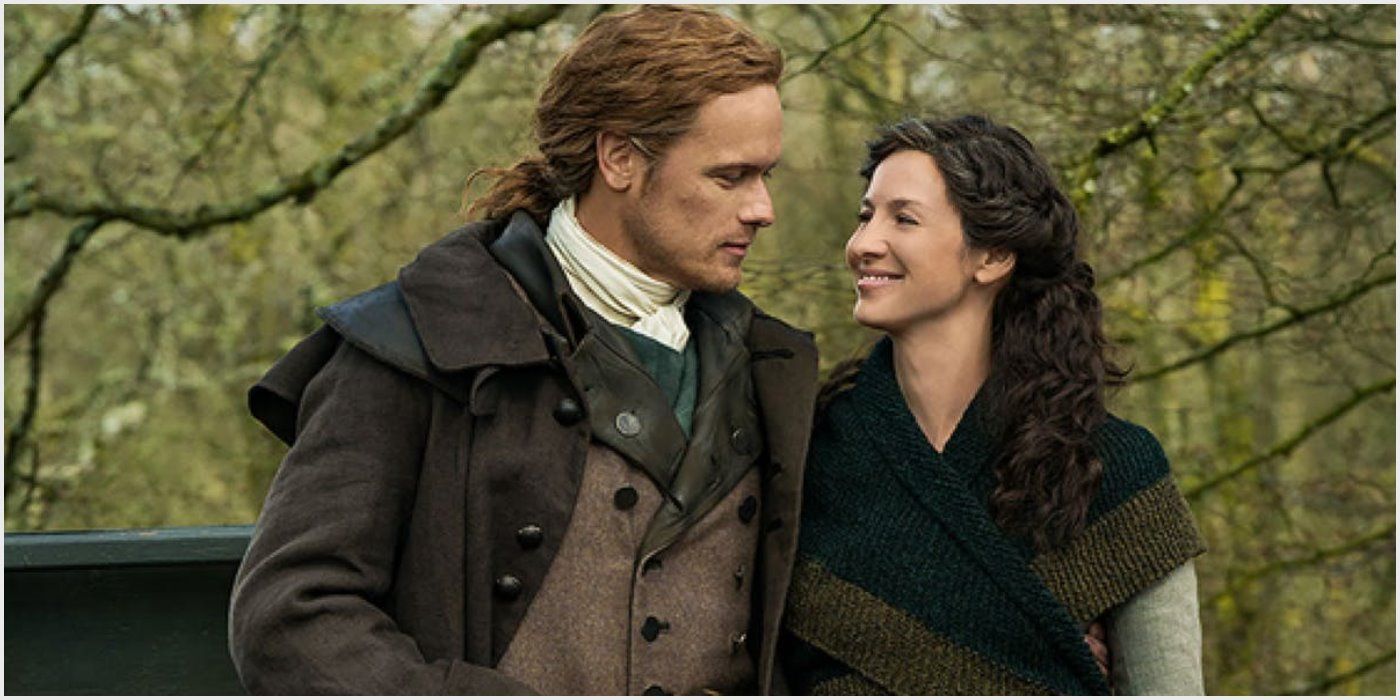 Jamie and Claire stare at each other lovingly on Outlander.