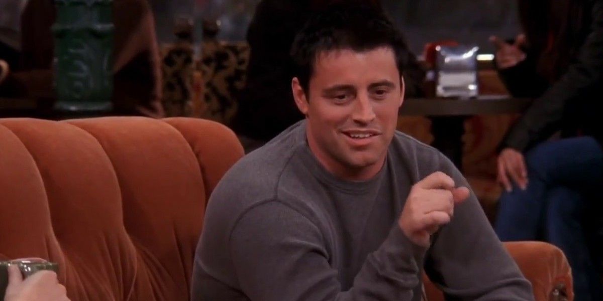 Joey tells Rachel & Phoebe he doesn't share food