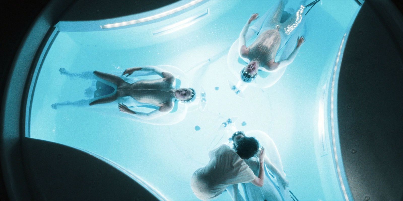 Precogs in a pool of water in Minority Report