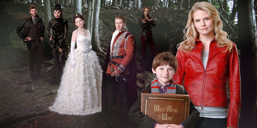 Henry, Emma, Prince Charming, Snow White, the Evil Queen, Rumplestiltskin, and the Huntsman in season 1 of Once Upon A Time 
