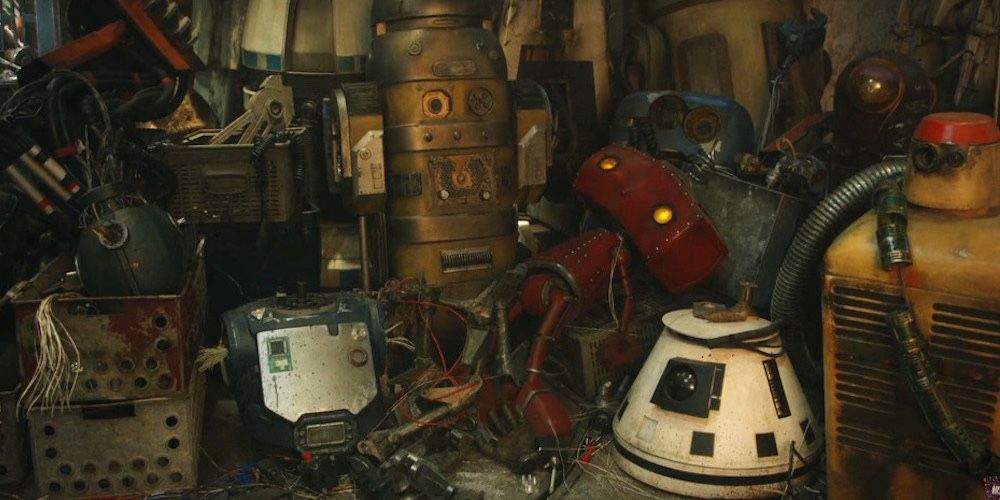 An image of the Bad Robot mascot in Rise of Skywalker