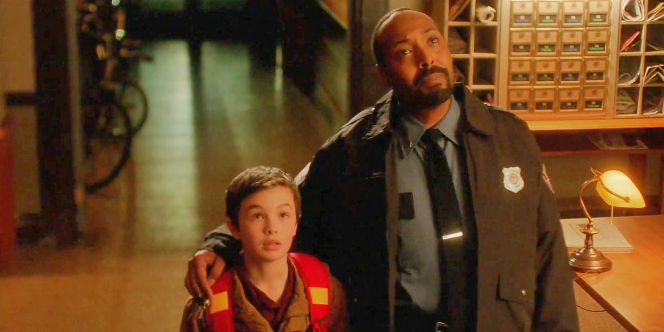 Joe West takes in young Barry Allen in The Flash